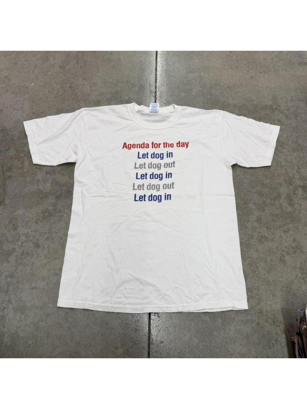 vintage agenda for the day let dog in let dog out nature animal pet joke shirt